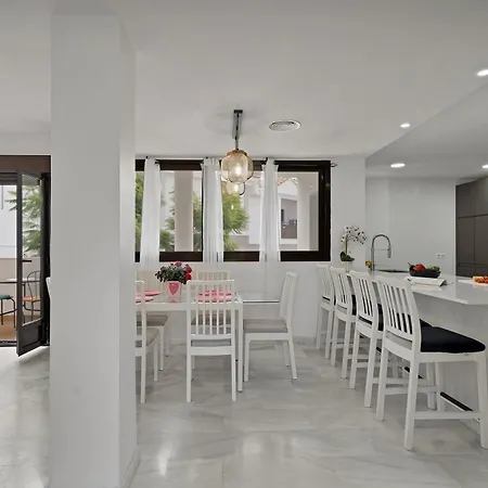 Apartment Casa Topacio, 3 Bedrooms And 3 Bathrooms In Quiet Street