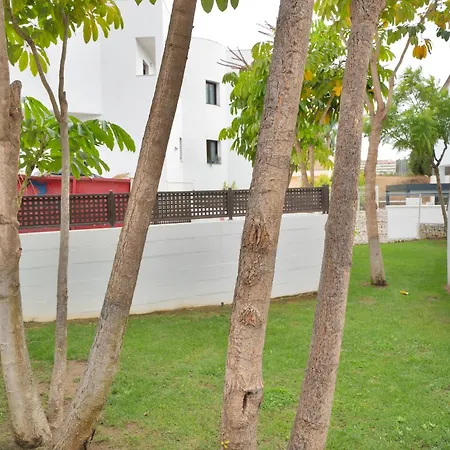 Apartment Casa Topacio, 3 Bedrooms And 3 Bathrooms In Quiet Street *