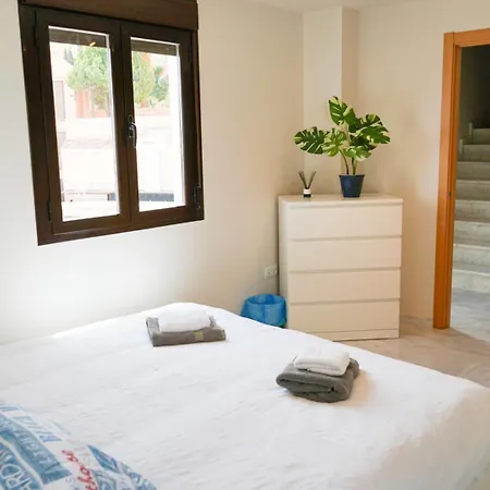아파트 Casa Topacio, 3 Bedrooms And 3 Bathrooms In Quiet Street