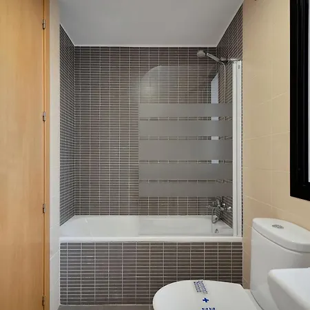 Casa Topacio, 3 Bedrooms And 3 Bathrooms In Quiet Street 아파트 *