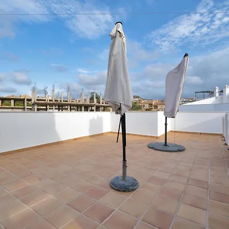 아파트 Casa Topacio, 3 Bedrooms And 3 Bathrooms In Quiet Street 미하스