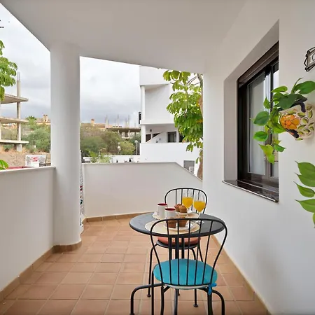 Casa Topacio, 3 Bedrooms And 3 Bathrooms In Quiet Street 아파트 *