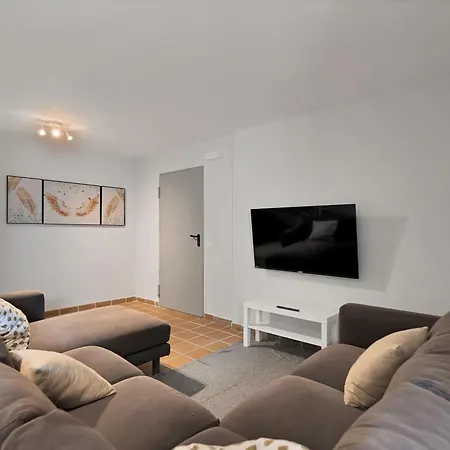 Casa Topacio, 3 Bedrooms And 3 Bathrooms In Quiet Street 아파트