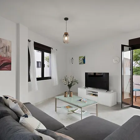 Casa Topacio, 3 Bedrooms And 3 Bathrooms In Quiet Street *