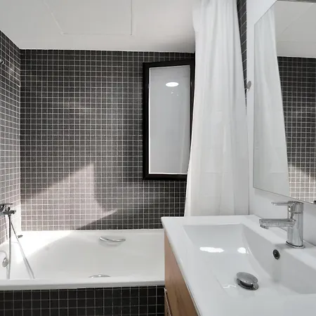Casa Topacio, 3 Bedrooms And 3 Bathrooms In Quiet Street 아파트 *